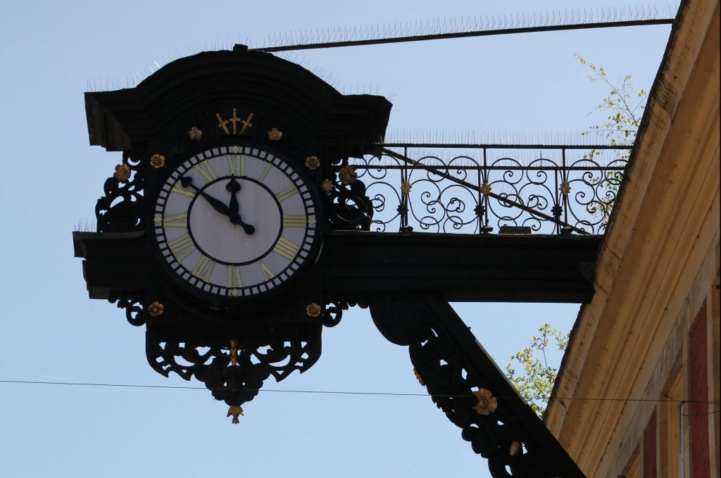 Winchester clock